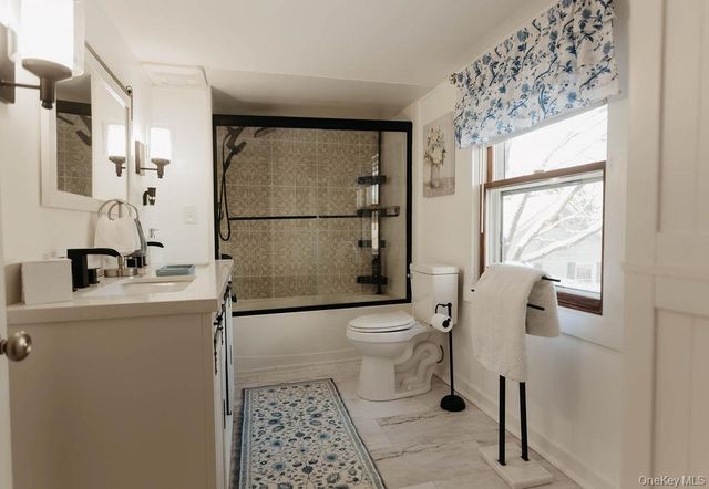 1271 State Route 208, Wallkill, NY 12589