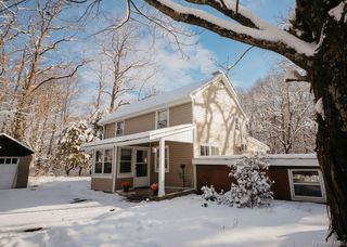 1271 State Route 208, Wallkill, NY 12589
