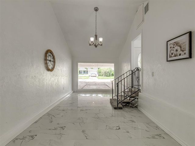 2904 W Fairfield Avenue, Oklahoma City, OK 73116