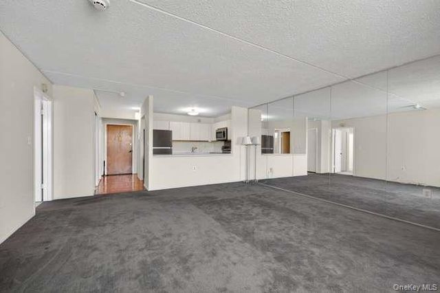 800 Willis Avenue 119, Albertson, NY 11507