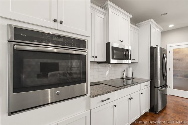 1101 Beechwood Drive, Lanesville, IN 47136
