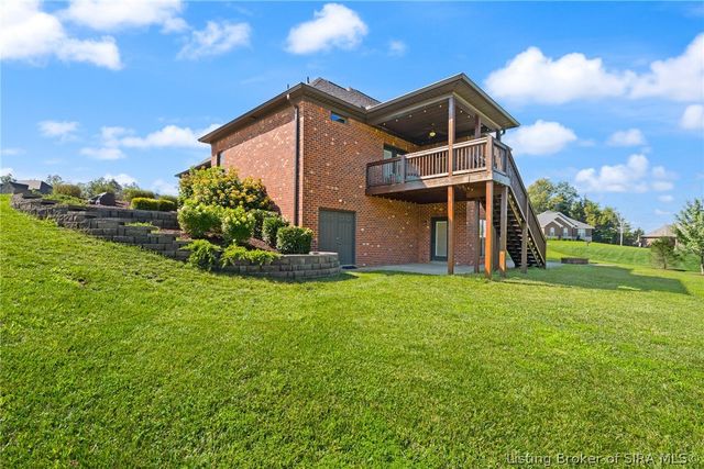 1101 Beechwood Drive, Lanesville, IN 47136