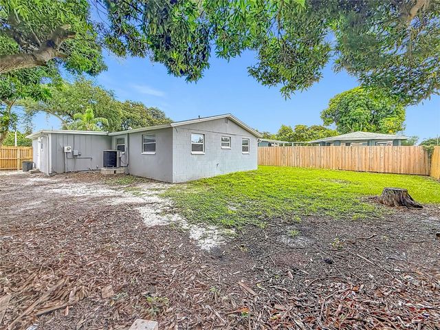5896 92ND AVENUE N, Pinellas Park, FL 33782