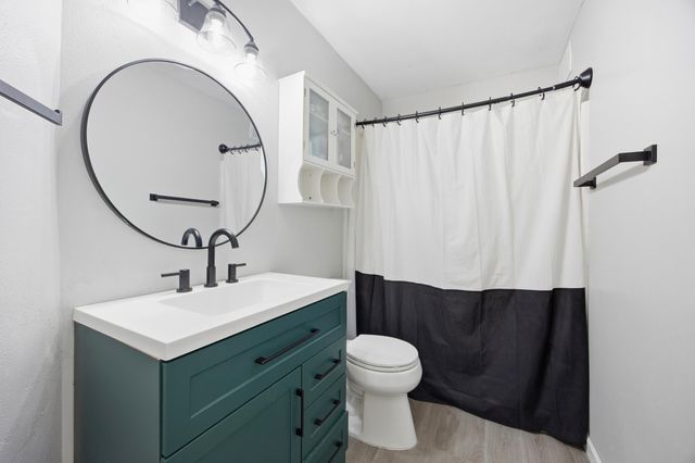 2344 59th Avenue S, Fargo, ND 58104