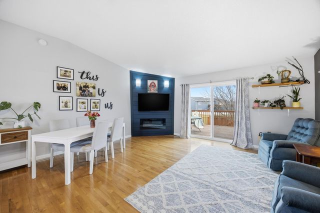 2344 59th Avenue S, Fargo, ND 58104