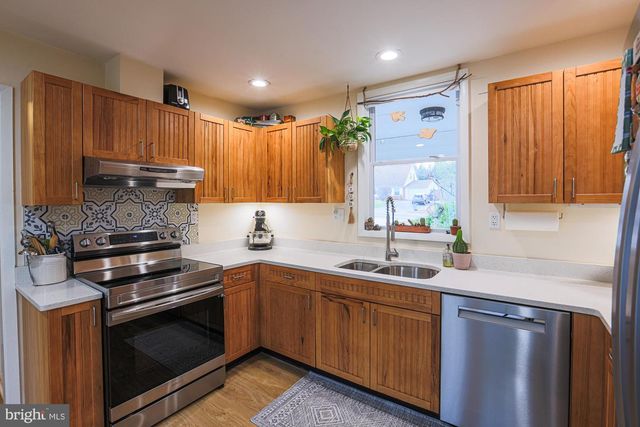 2919 STONYBROOK DR, Bowie, MD 20715