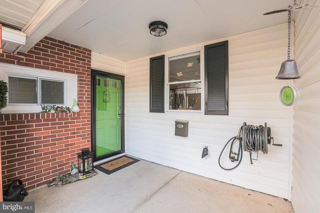 2919 STONYBROOK DR, Bowie, MD 20715