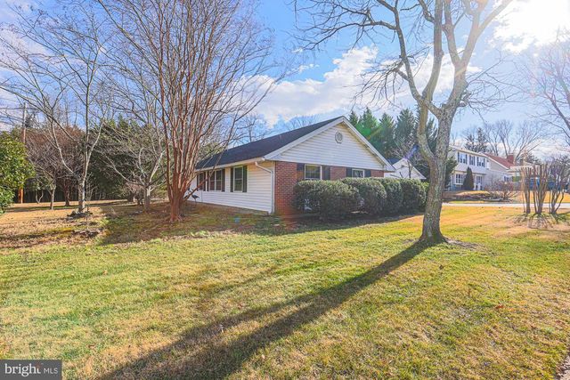 2919 STONYBROOK DR, Bowie, MD 20715