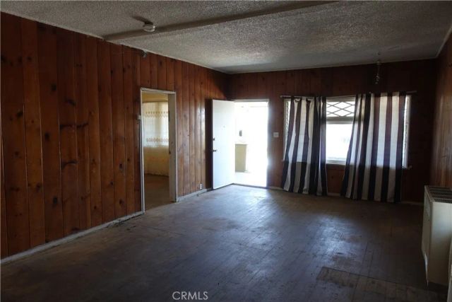 2217 Elsinore, Los Angeles, CA 90026