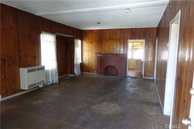 2217 Elsinore, Los Angeles, CA 90026