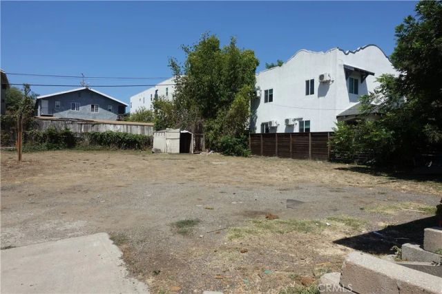 2217 Elsinore, Los Angeles, CA 90026