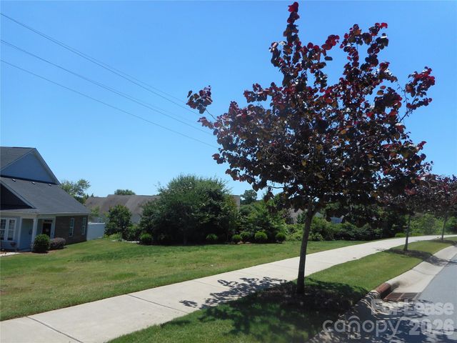 1030 Beatty Woods Drive, Belmont, NC 28012