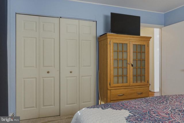 60 SHEFFIELD DR, Willingboro, NJ 08046