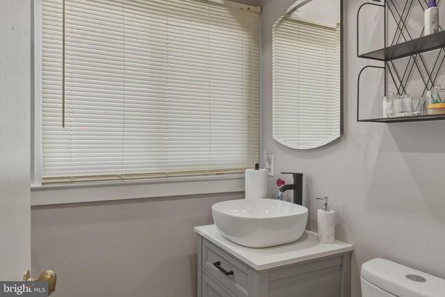 60 SHEFFIELD DR, Willingboro, NJ 08046