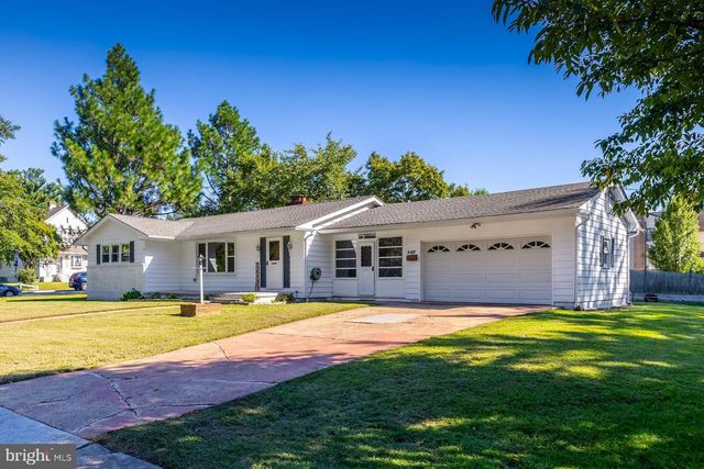 468 MCDEVITT DR, Gibbstown, NJ 08027