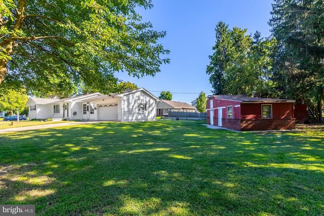 468 MCDEVITT DR, Gibbstown, NJ 08027