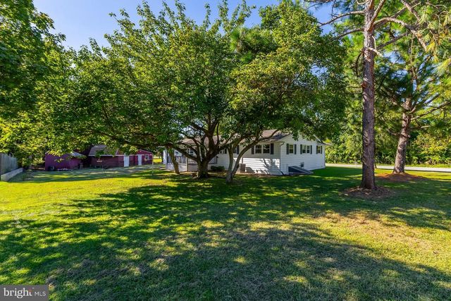 468 MCDEVITT DR, Gibbstown, NJ 08027