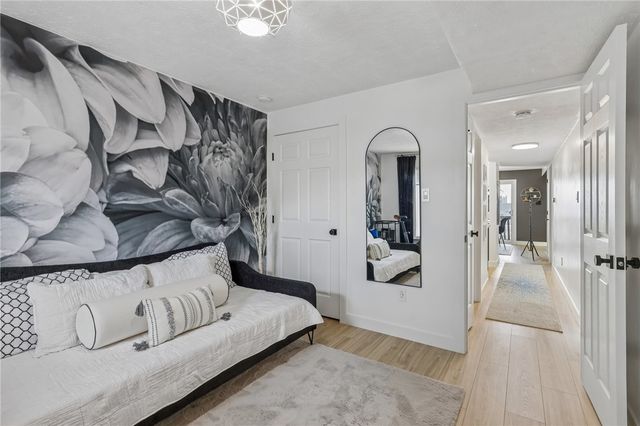 1845 Clayton 202, Perry Hilltop, PA 15214