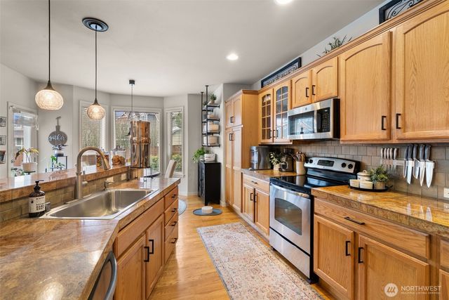 8421 153rd Street, Puyallup, WA 98375