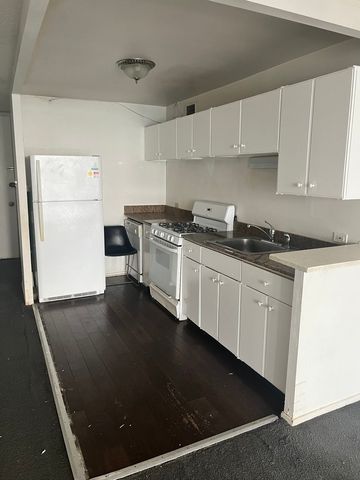 6700 S South Shore Drive 8K, Chicago, IL 60649