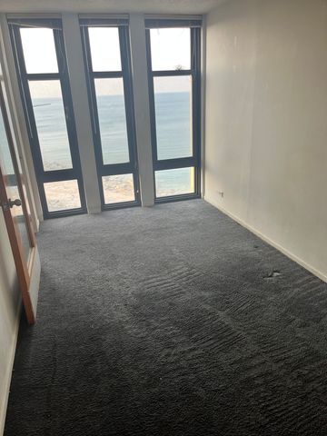 6700 S South Shore Drive 8K, Chicago, IL 60649