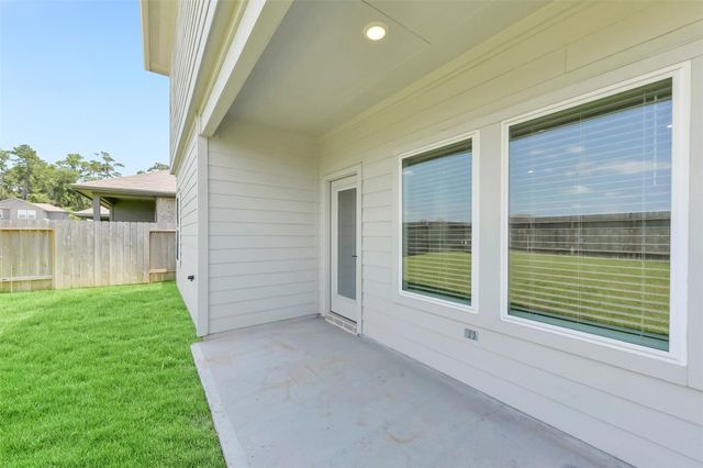 24222 Sandstone Valley Lane, Spring, TX 77373