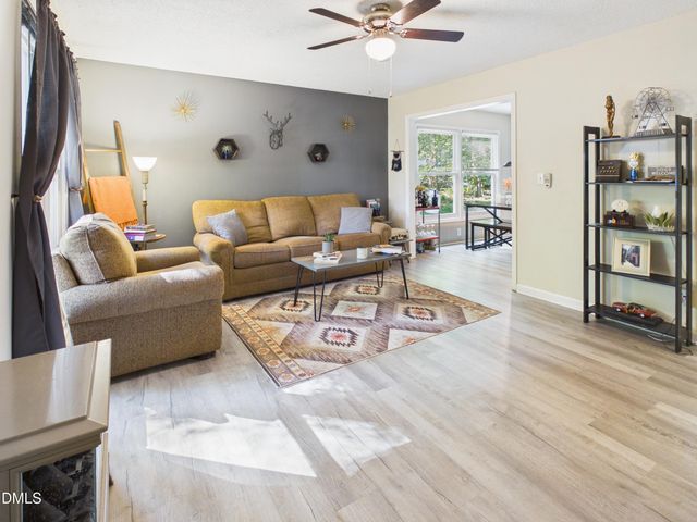 1402 Sundown Drive, Mebane, NC 27302