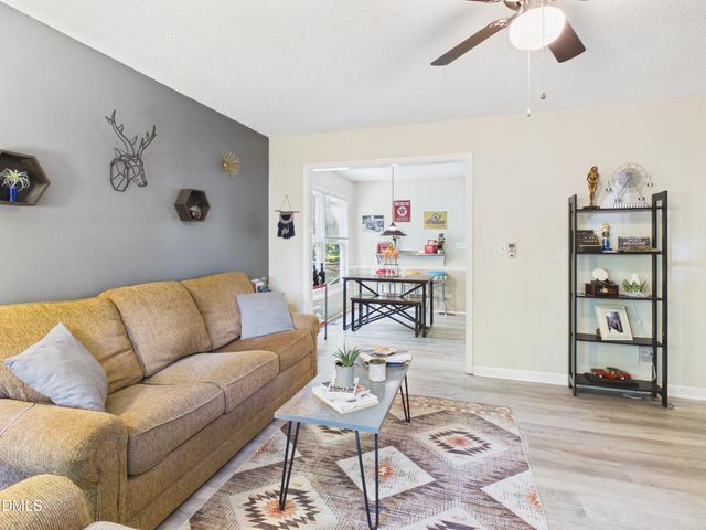1402 Sundown Drive, Mebane, NC 27302