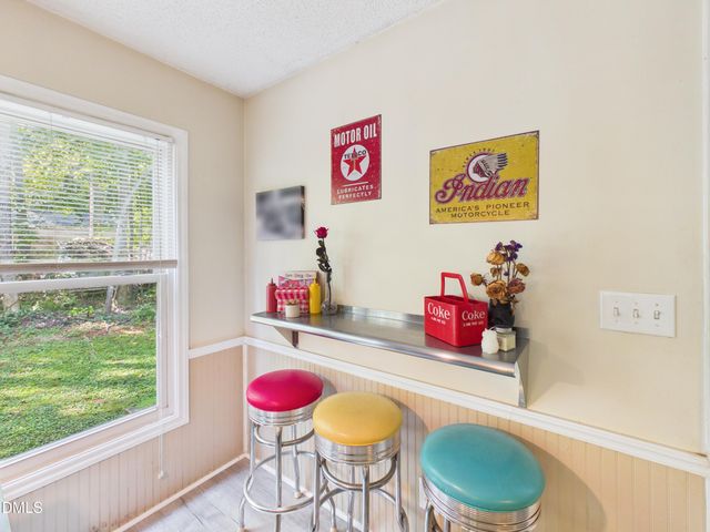 1402 Sundown Drive, Mebane, NC 27302