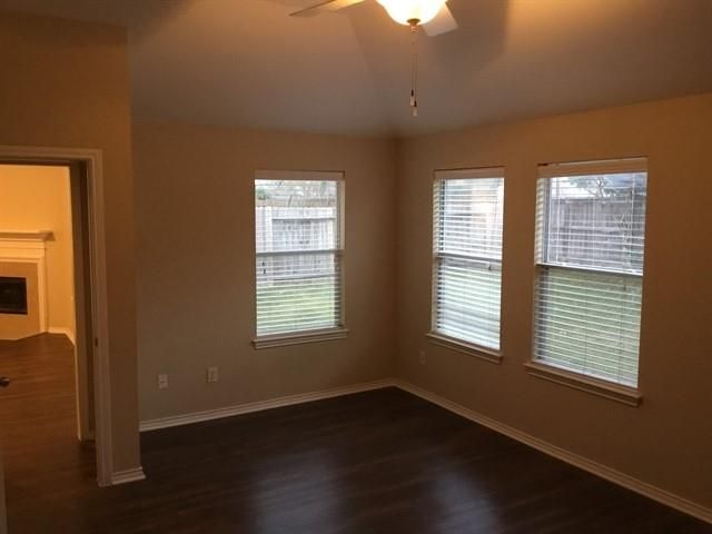 860 Rock Harbor Lane, League City, TX 77573