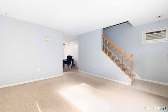 200 Yale Street 33B, Waterbury, CT 06704