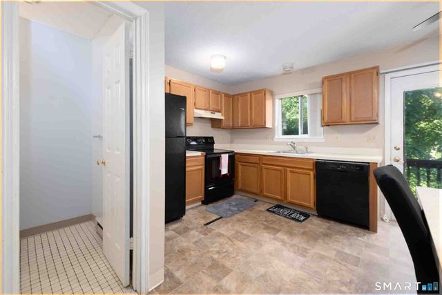 200 Yale Street 33B, Waterbury, CT 06704