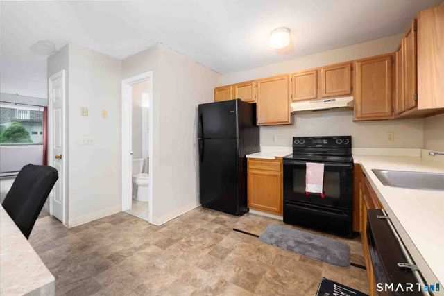 200 Yale Street 33B, Waterbury, CT 06704