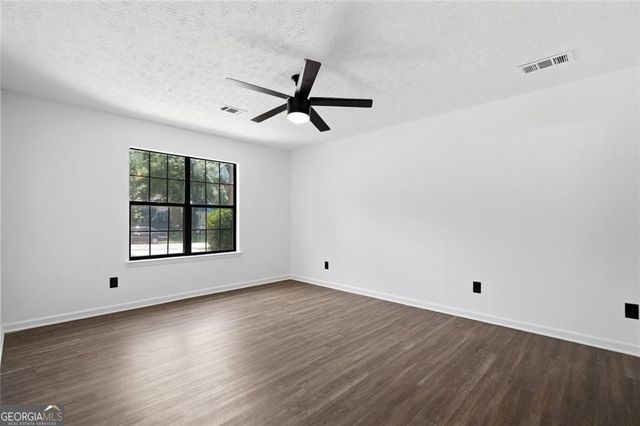 1298 Winslow Drive, Jonesboro, GA 30238