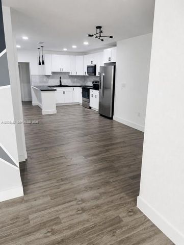 2500 SW 131st Ct, Miami, FL 33175