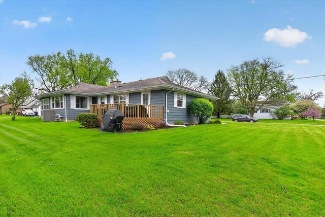 94 S Harmony Drive, Janesville, WI 53545