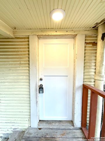 810 W Magnolia Ave Apt 3, San Antonio, TX 78212