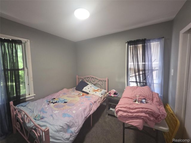 16435 Tacoma Street, Detroit, MI 48205