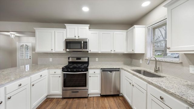 5229 Rutland Avenue, Fort Worth, TX 76133