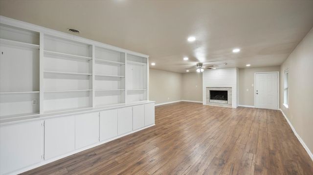 5229 Rutland Avenue, Fort Worth, TX 76133