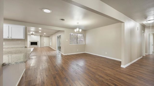 5229 Rutland Avenue, Fort Worth, TX 76133