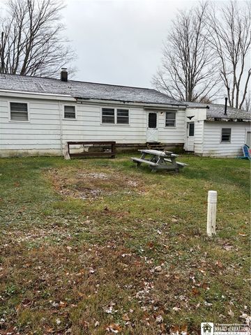 33 Reed Street, Charlotte, NY 14782