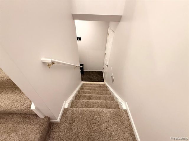 23202 Alexa Drive, Commerce Twp, MI 48390