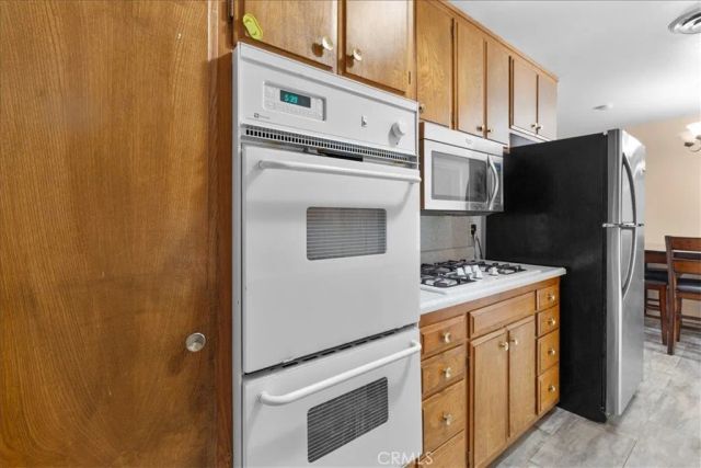 892 Margaret, Hemet, CA 92543