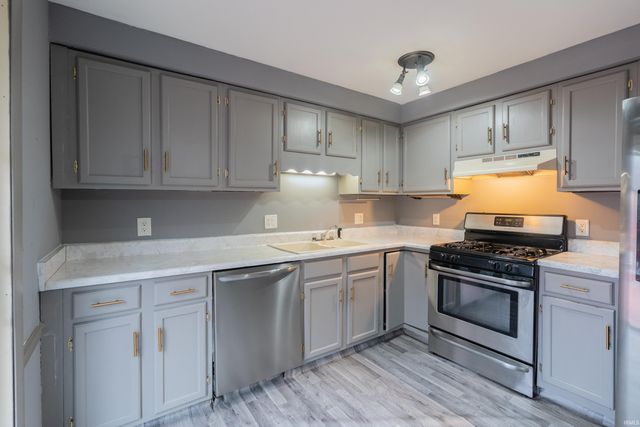 1818 Lindenwood Avenue, Fort Wayne, IN 46808