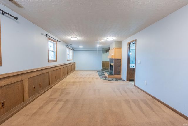 1818 Lindenwood Avenue, Fort Wayne, IN 46808