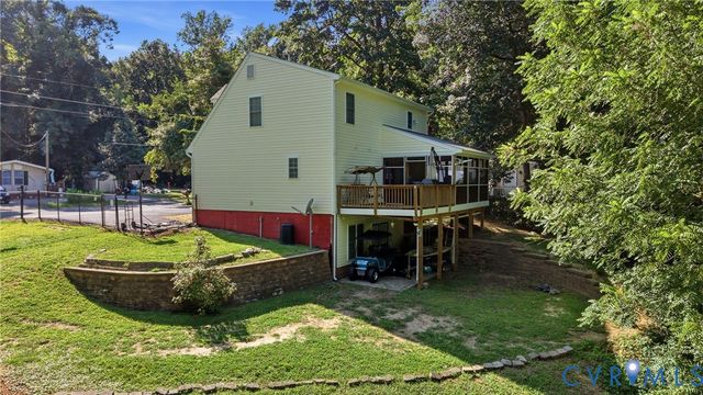 6401 Poplar Rd, New Kent, VA 23141
