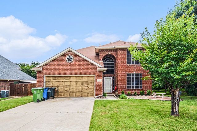 1342 Clear Creek Drive, Lewisville, TX 75067