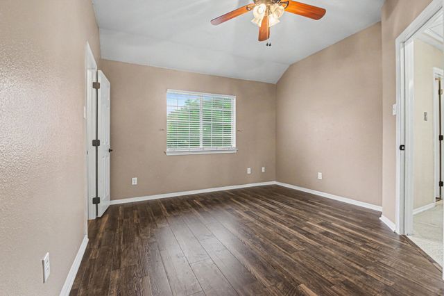 1342 Clear Creek Drive, Lewisville, TX 75067