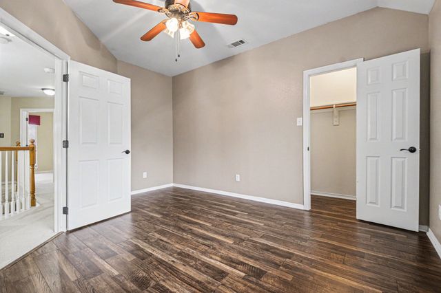 1342 Clear Creek Drive, Lewisville, TX 75067